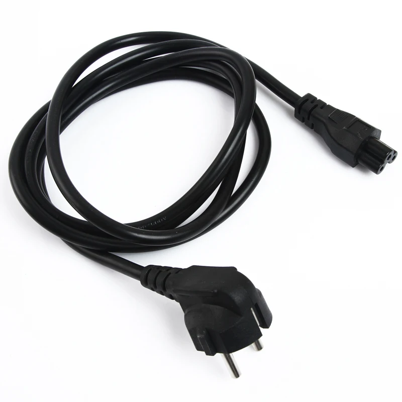 Detalle del connector trébol C5 con fusible integrado