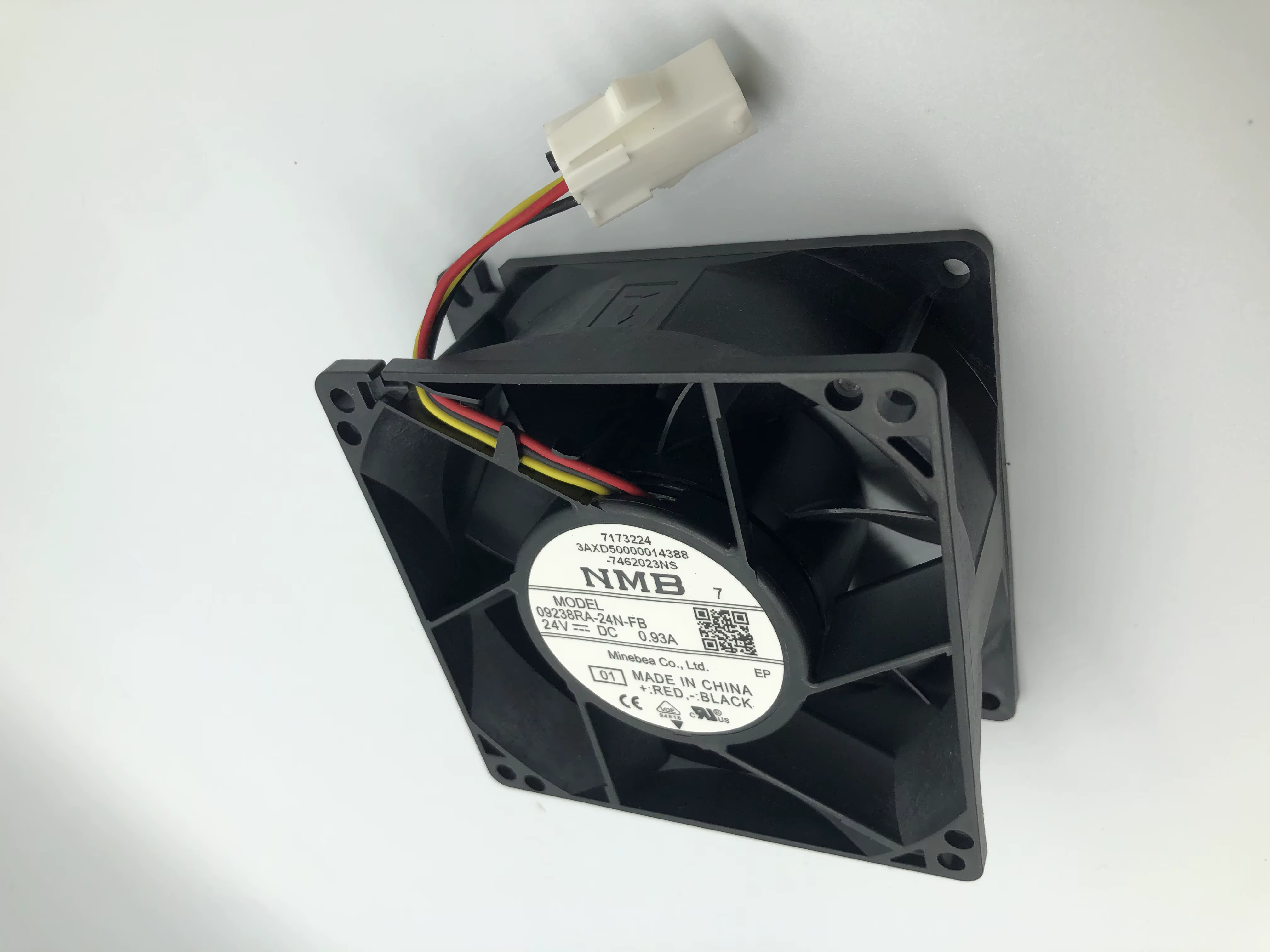 Ventilador 92x92mm - Vista frontal