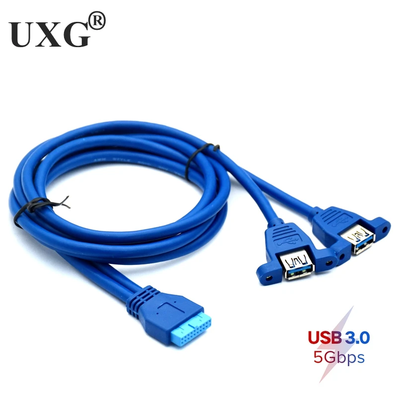 Detalle del conector USB 3.0 hembra con agujeros de tornillo