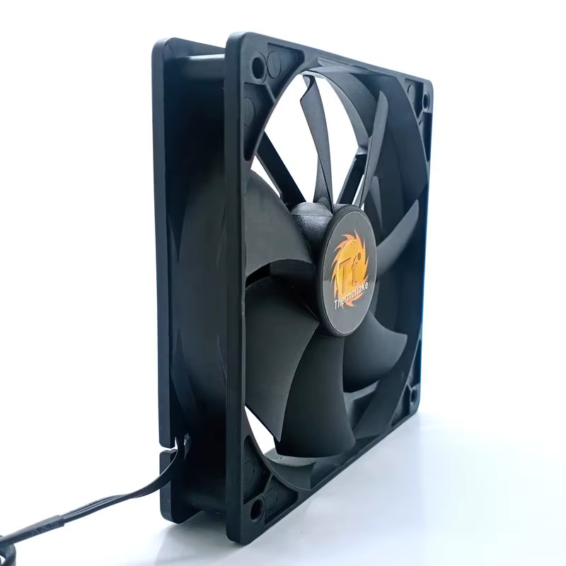 Ventilador 12 cm instalación