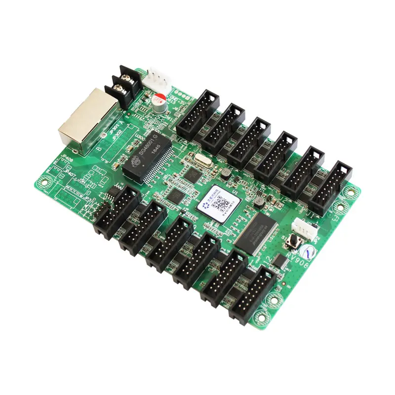 RV908M32 conectada a panel LED