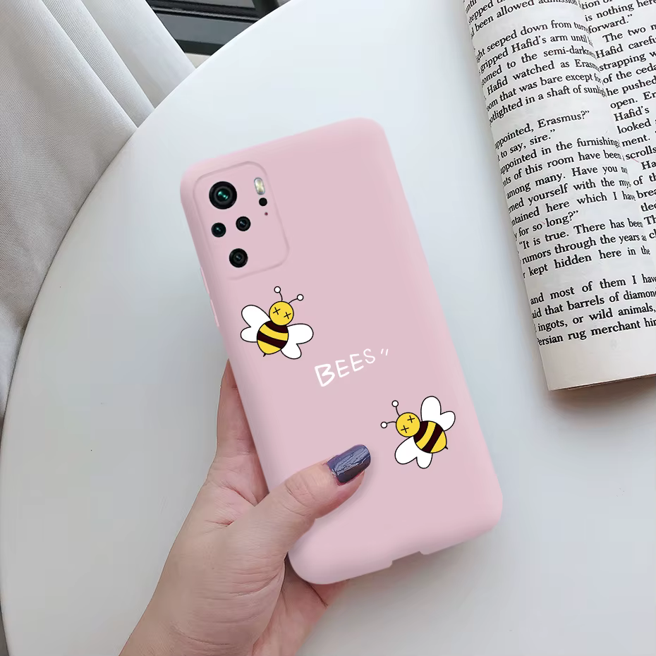 Funda TPU silicone suave SYKS en color negro con patrón texturizado