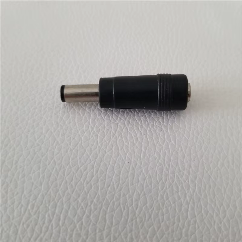 Detalle del diámetro exterior del conector hembra