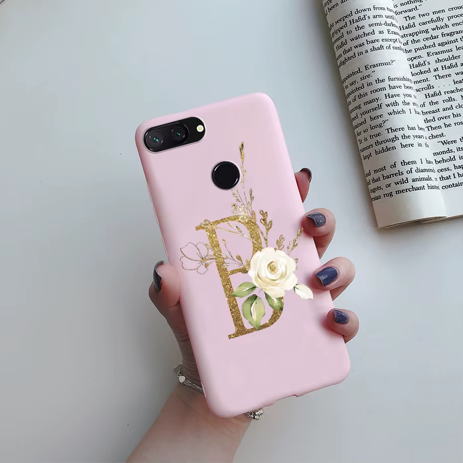 Detalle del diseño de letras en la funda