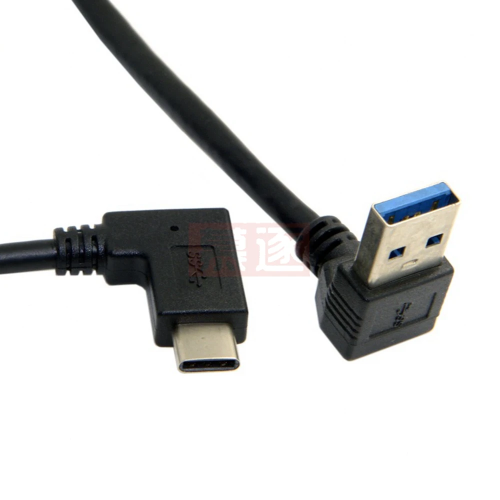Vista del conector tipo C reversible y diseño de bajo perfil