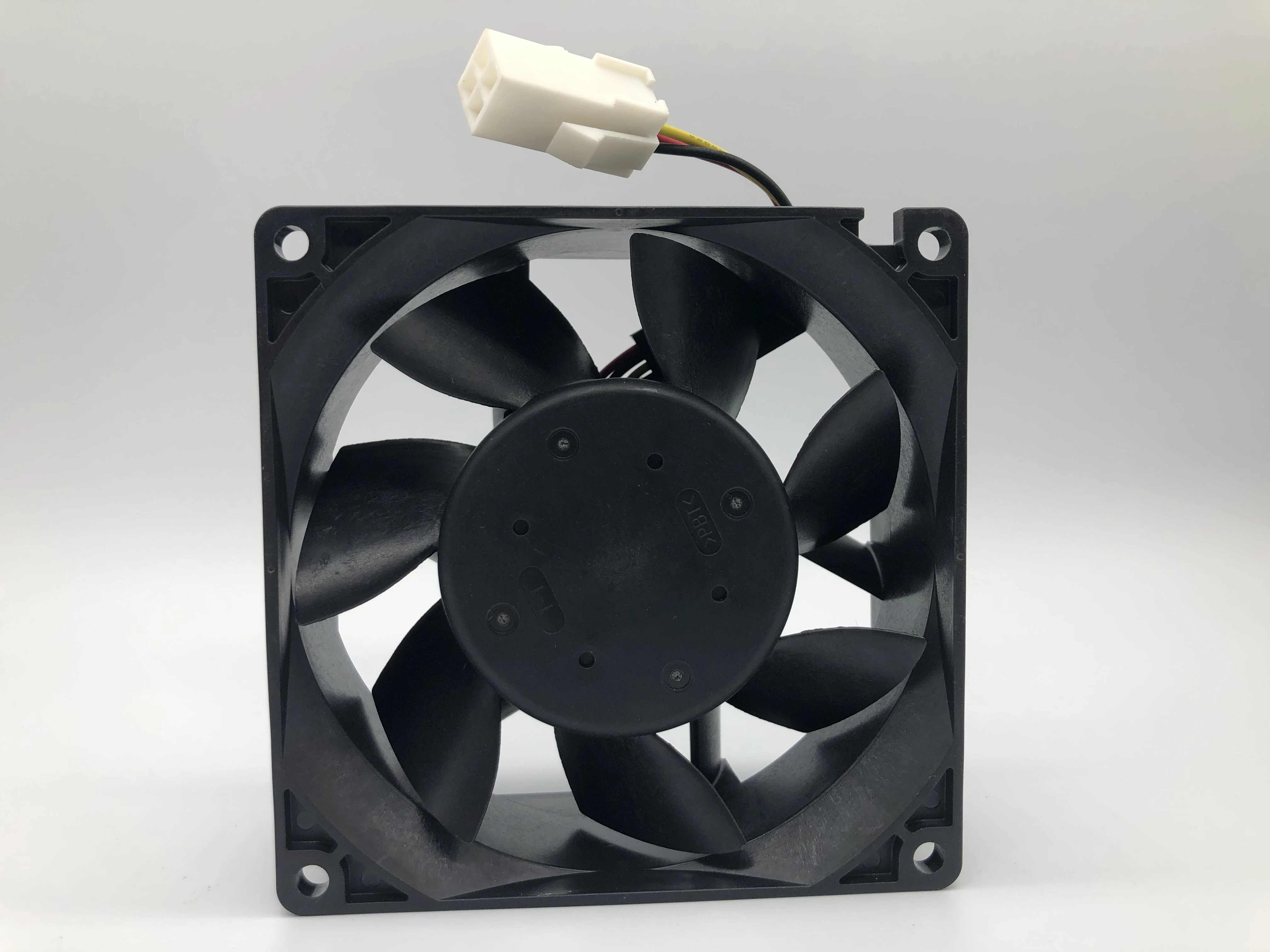 Ventilador 92x92mm - Vista lateral