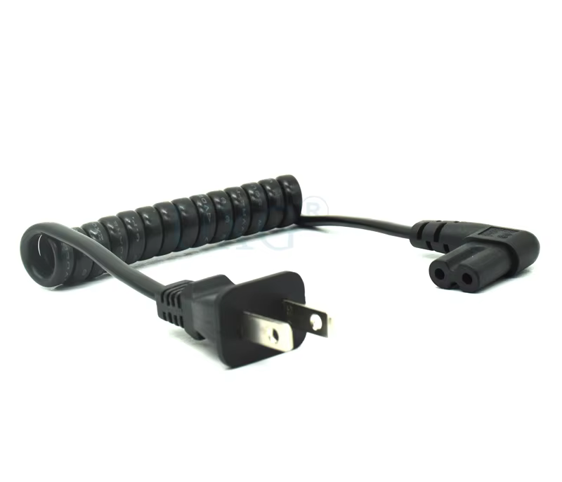 Conector NEMA 1-15P y IEC C7