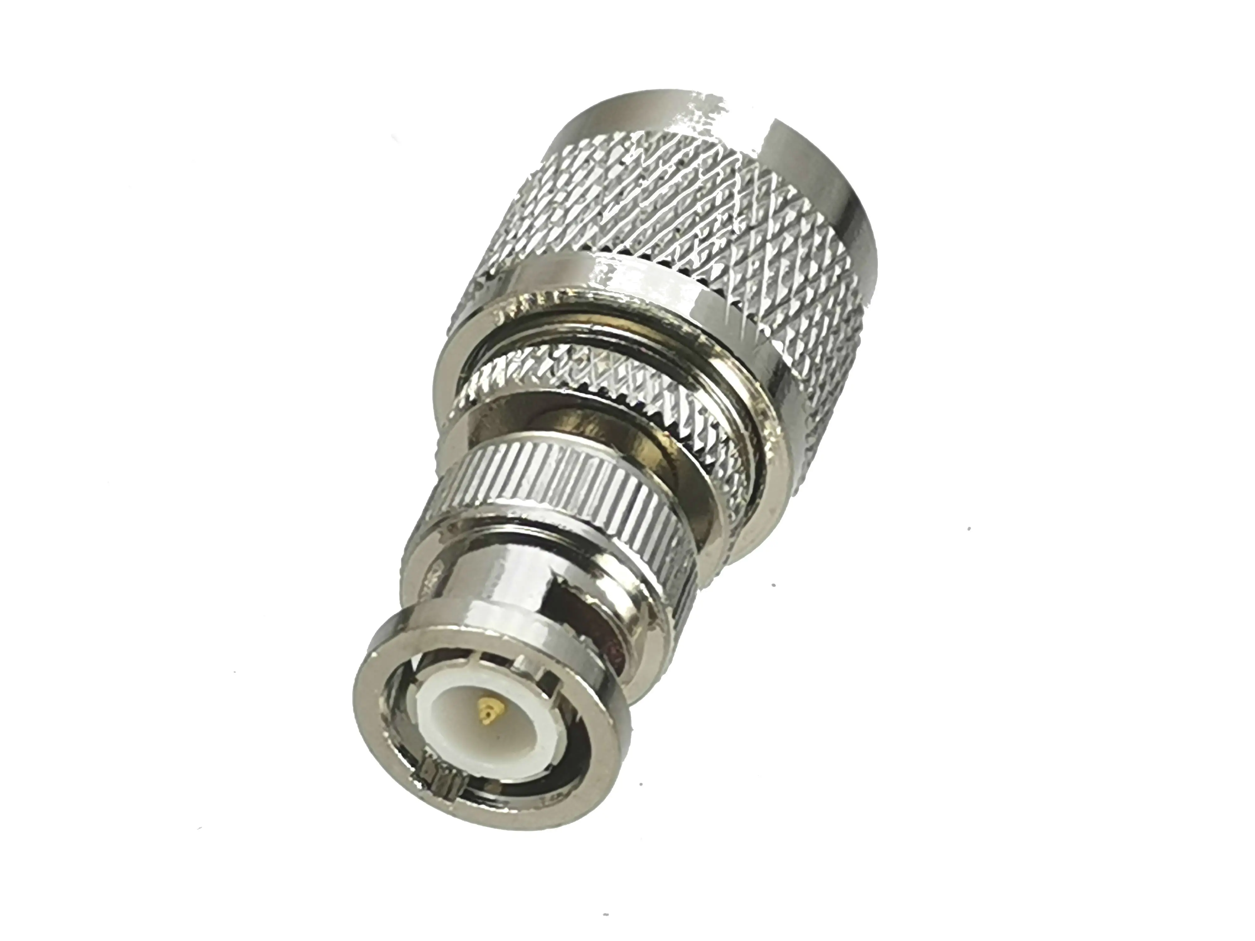 Adaptador BNC macho a UHF PL259 macho – detalle