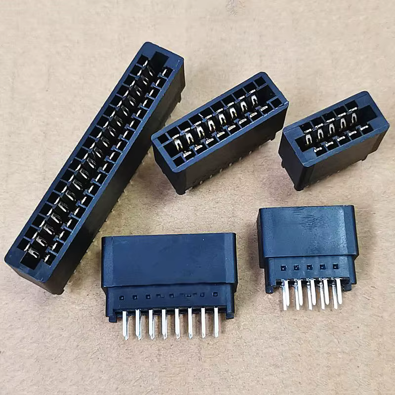 Kit de 5 conectores PCB de diferentes tamaños