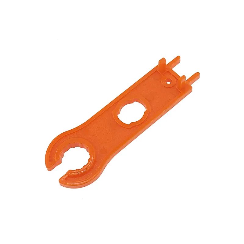 Conector MMC4 desconectado con la llave CNMAWAY
