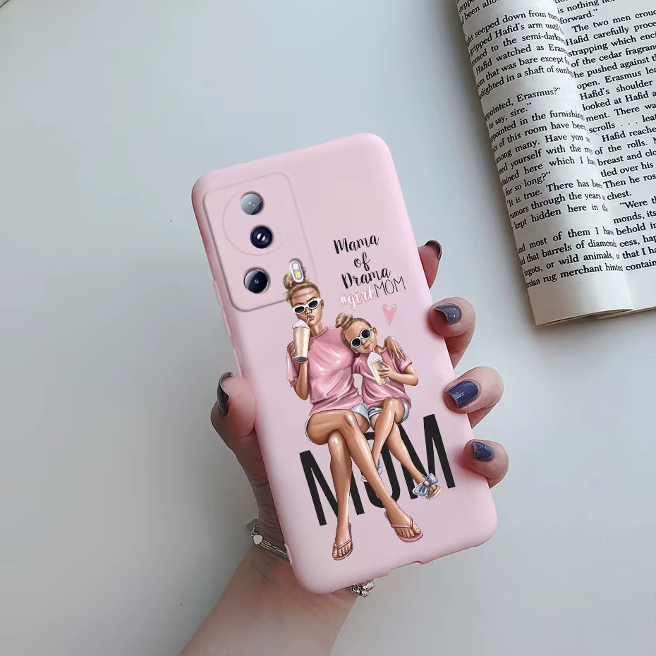 Funda Xiaomi 13 Lite en tono rosa pastel con acabado liso