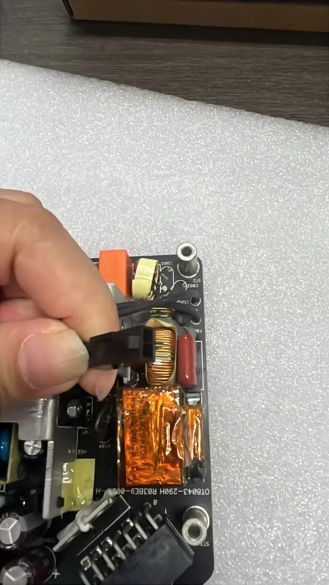Fuente Alimentación Original Apple iMac 27 (2009-2011) - imagen 5