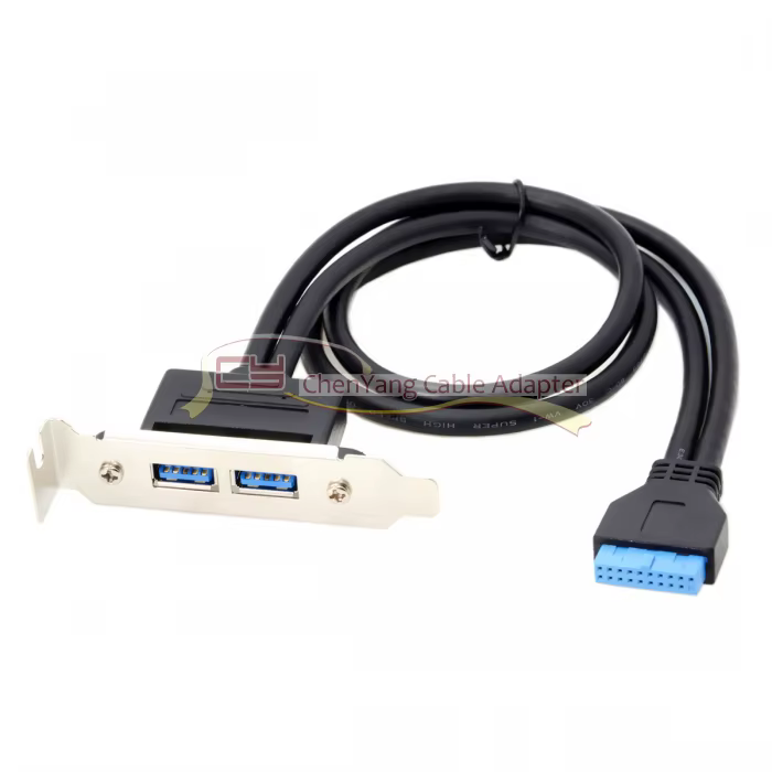 Vista frontal del bracket con los puertos USB 3.0