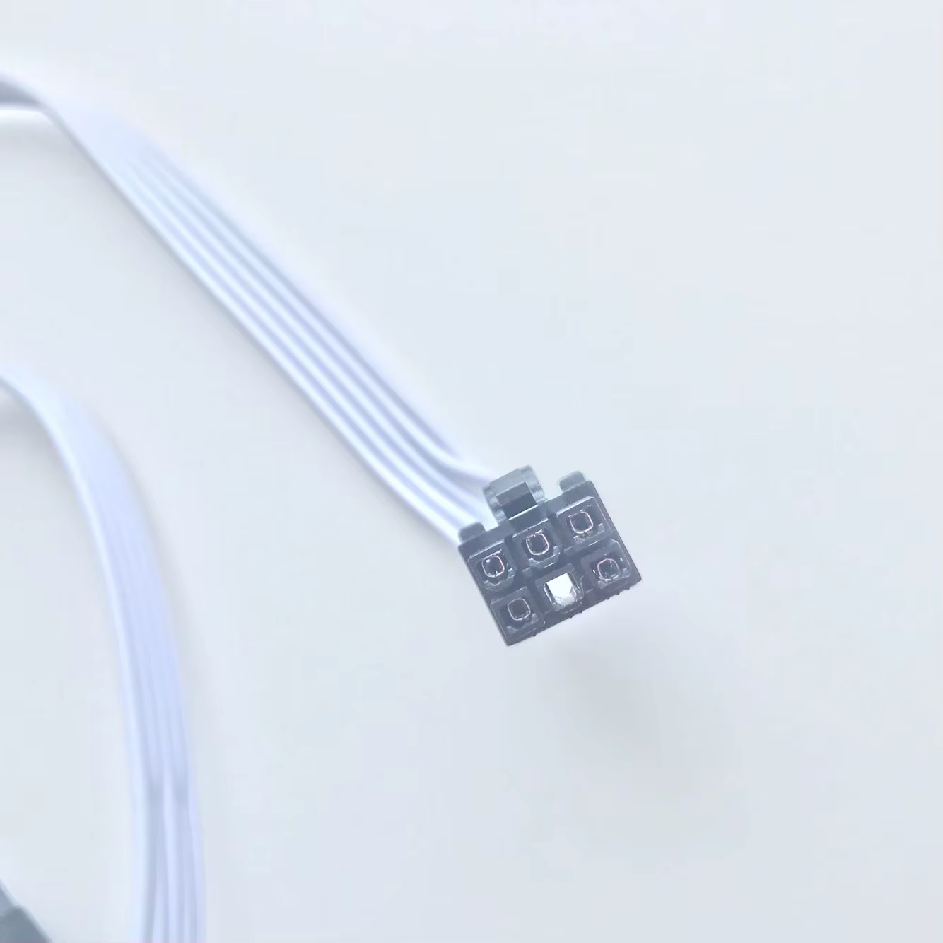 Distribución de conectores SATA