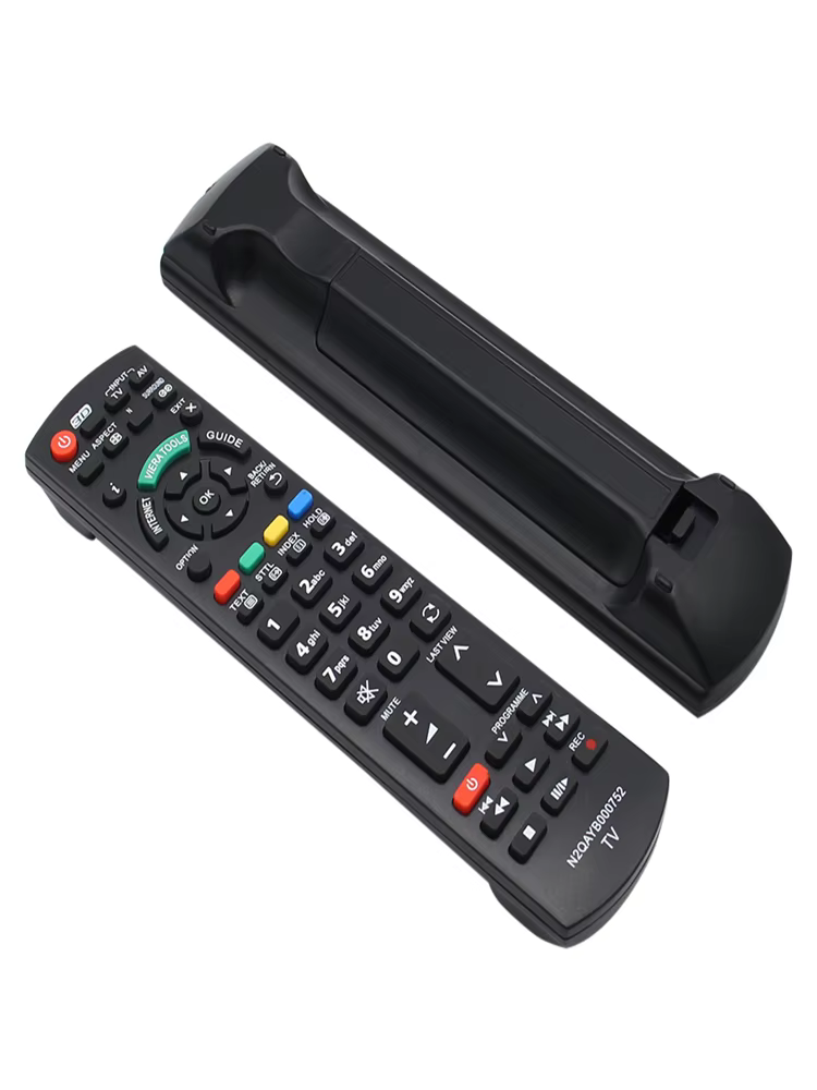 Mando en uso con television