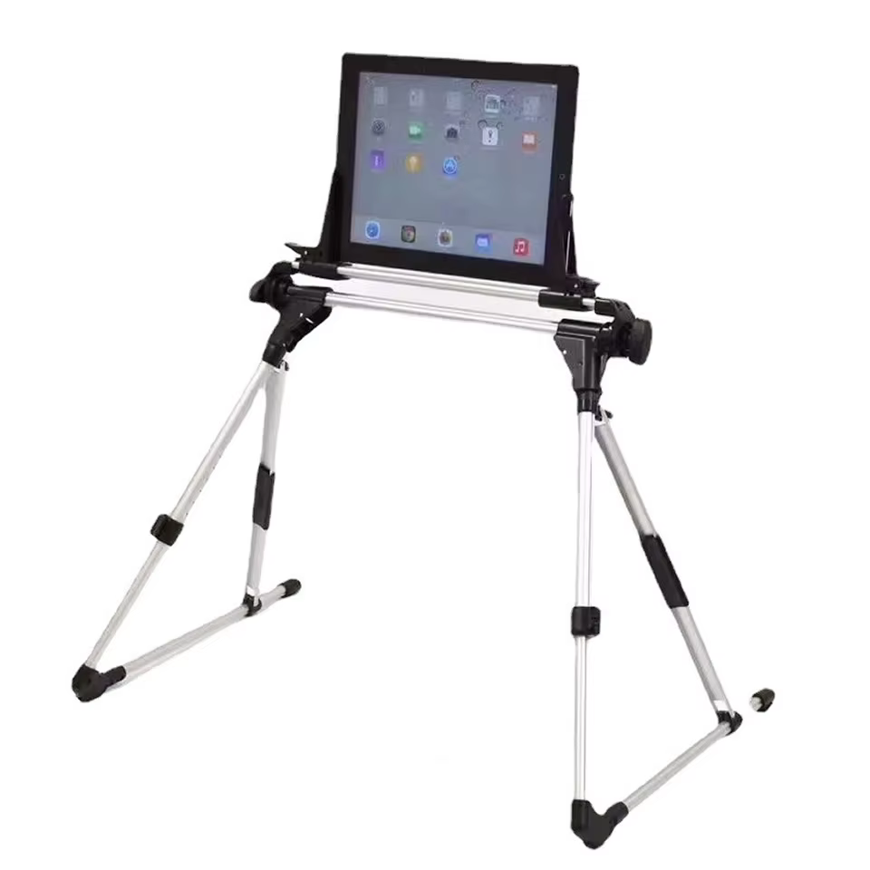 Soporte OUTMIX plegado mostrando su tamaño compacto