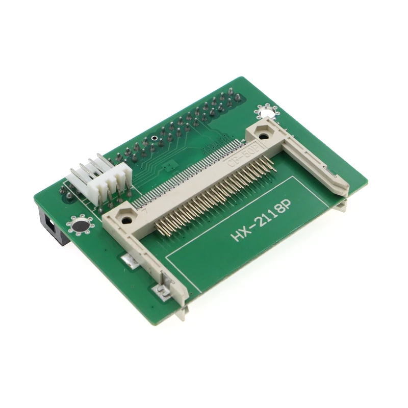 Imagen del adaptador en uso dentro de una carcasa de PC