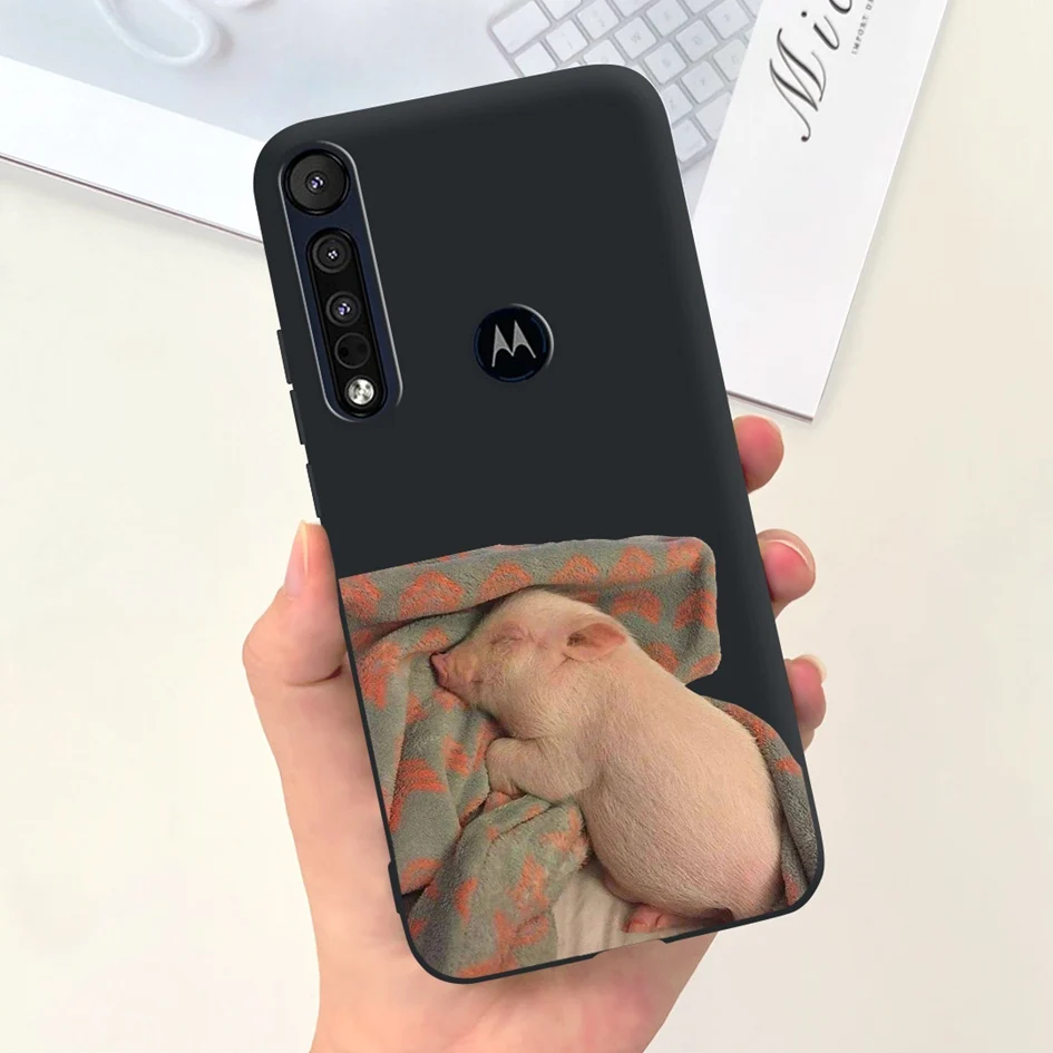 Acceso a puertos con funda puesta