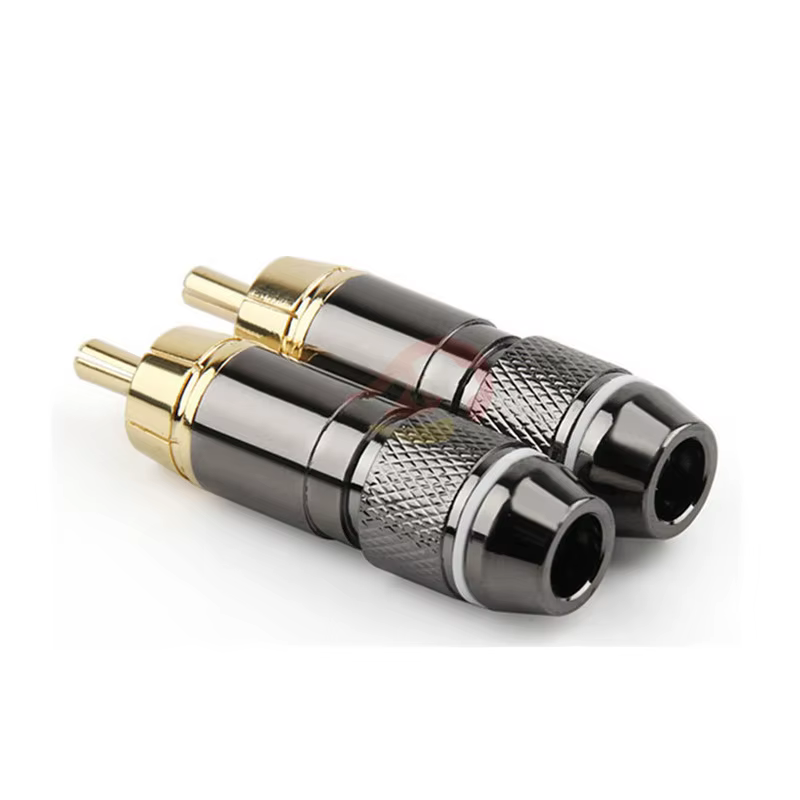 Conector RCA y herramientas de soldadura