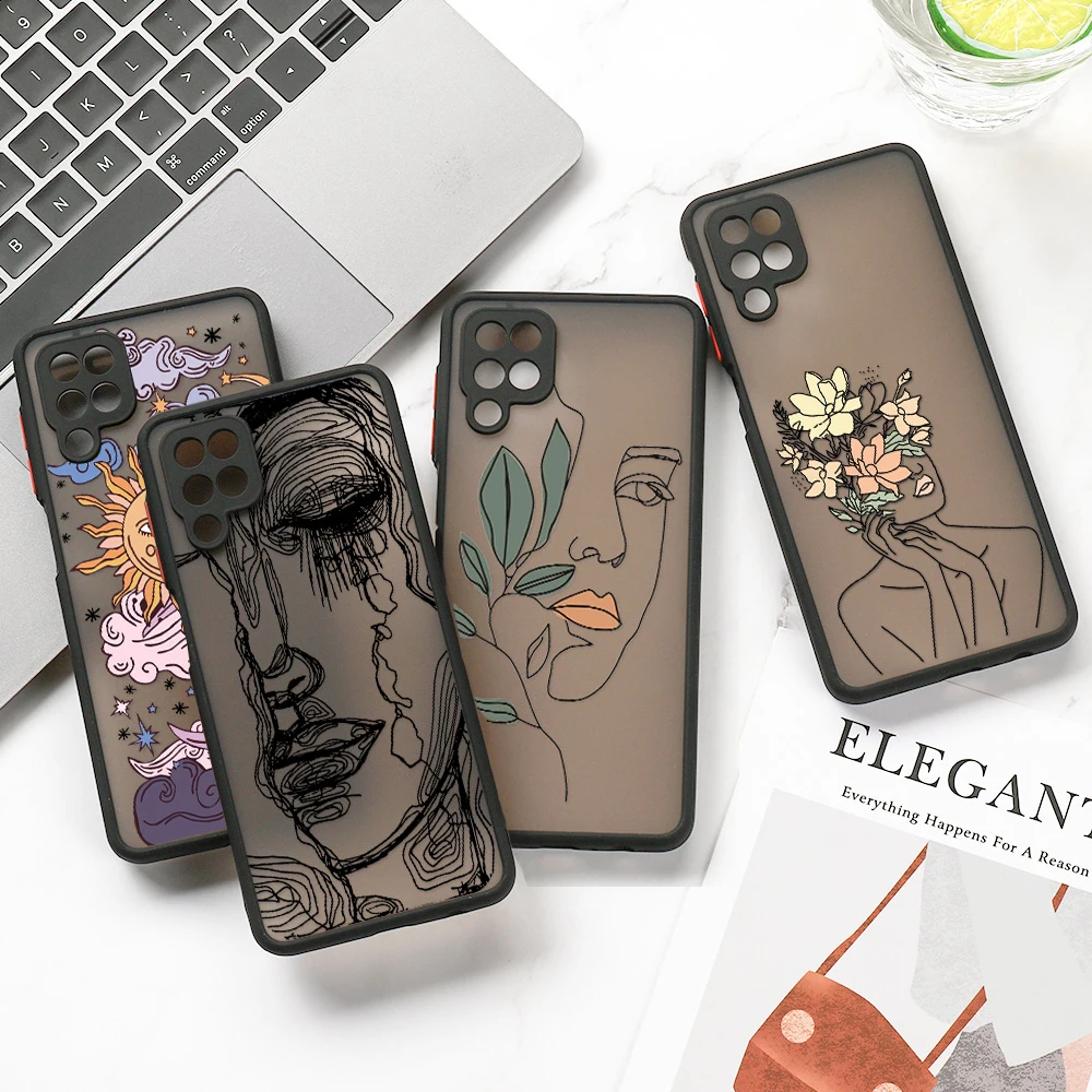 Detalle de recortes de funda AKABEILA