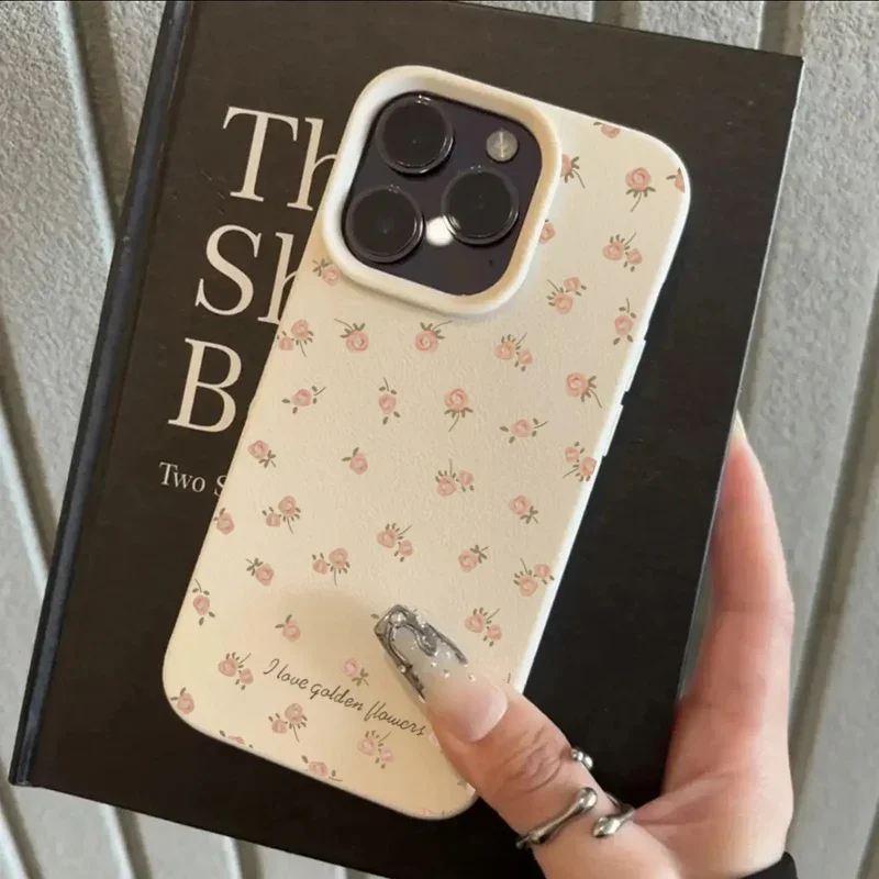 Funda Silicona iPhone 16 Pro Max / 15 – Lichi Flores Rosas Antigolpes