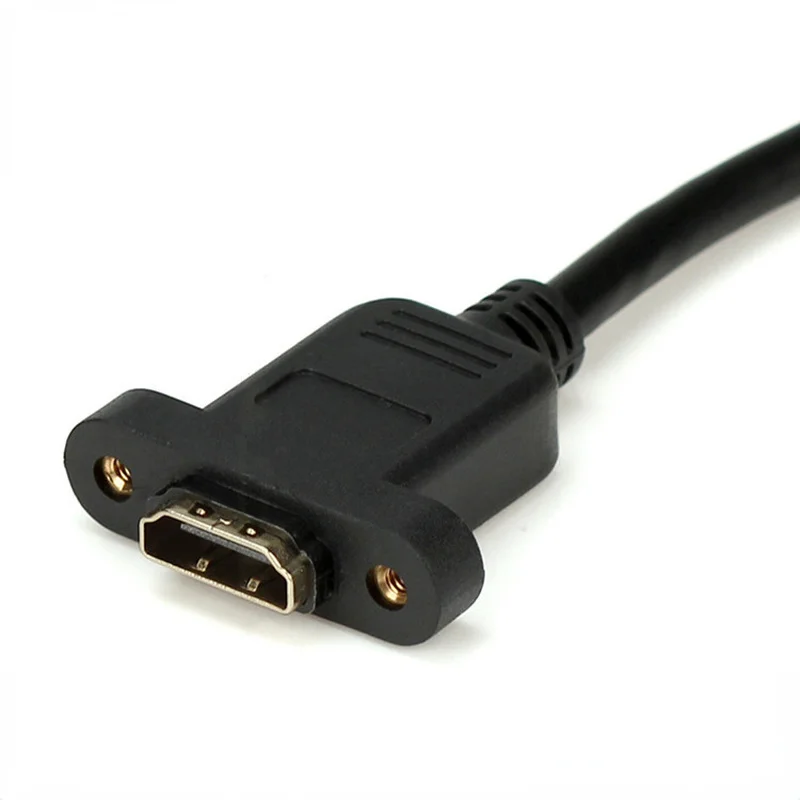 Cable HDMI fijado en equipo