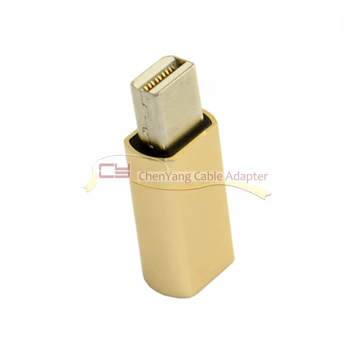Adaptador CY Mini DP en uso