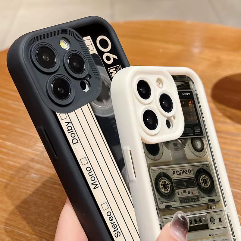 Laterales de la funda con acceso a puertos
