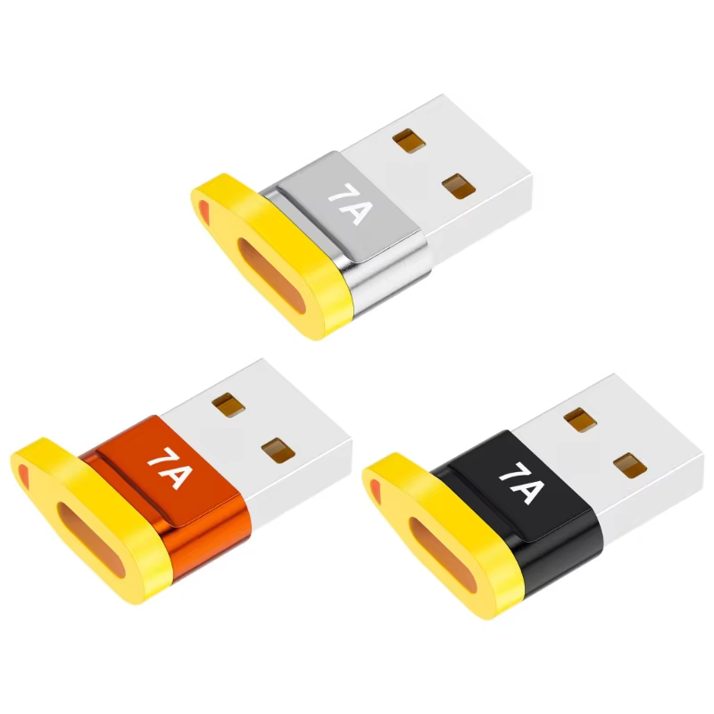 Adaptador OTG metálico visto de frente