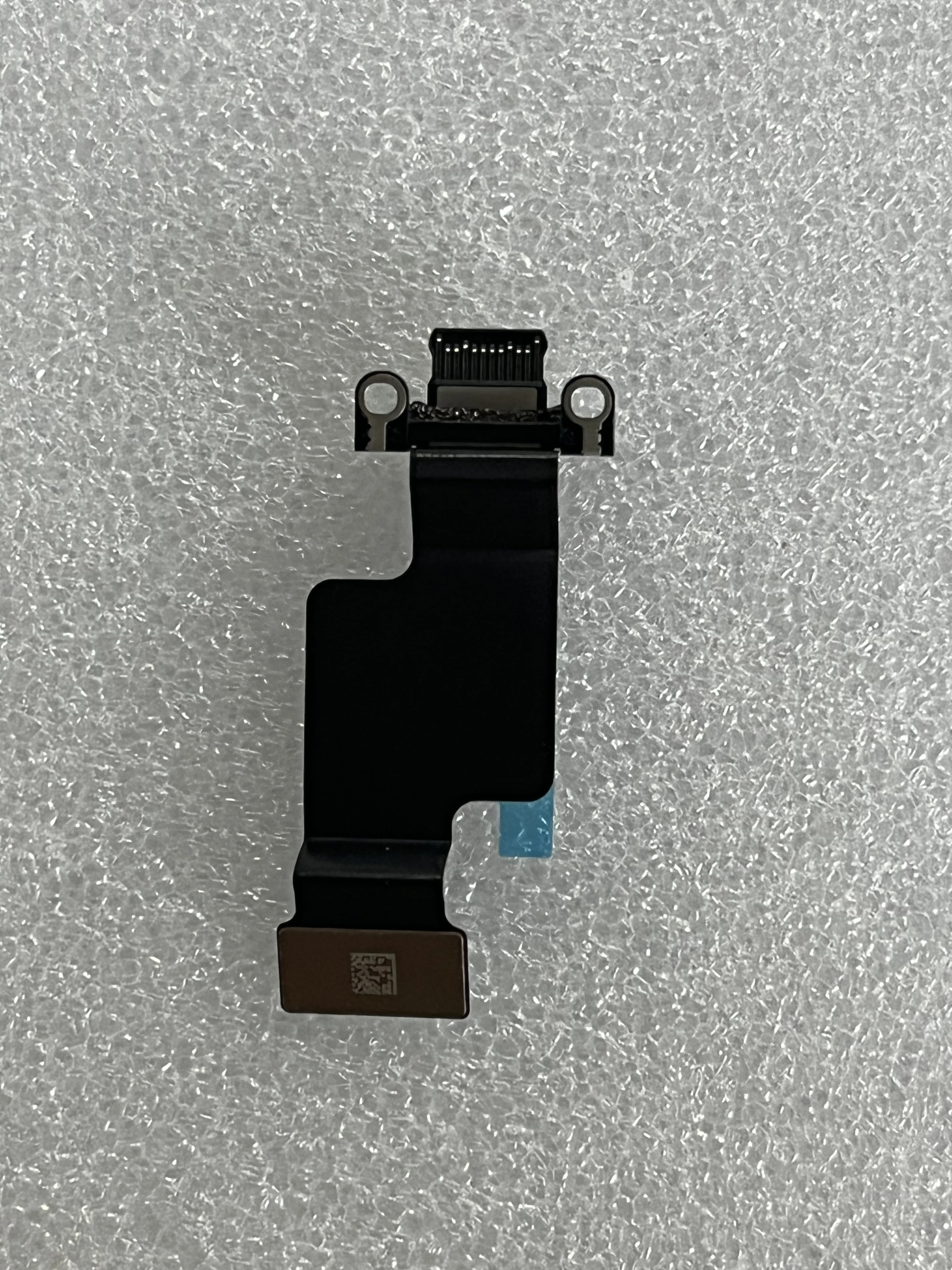 Conector DC USB-C vista lateral