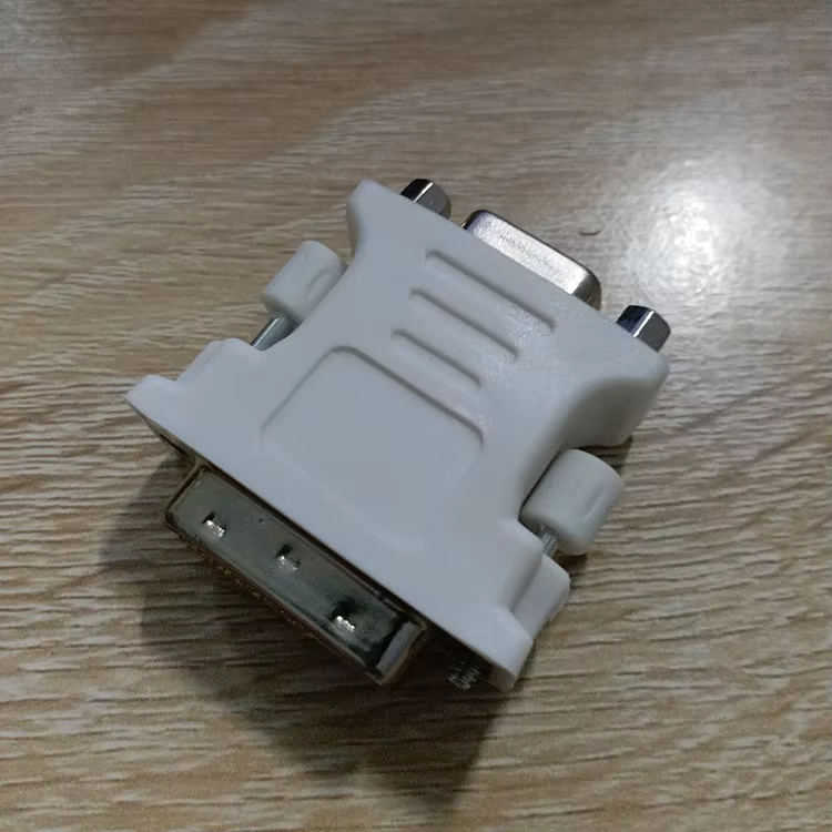 Ejemplo de conexión DVI a VGA en monitor