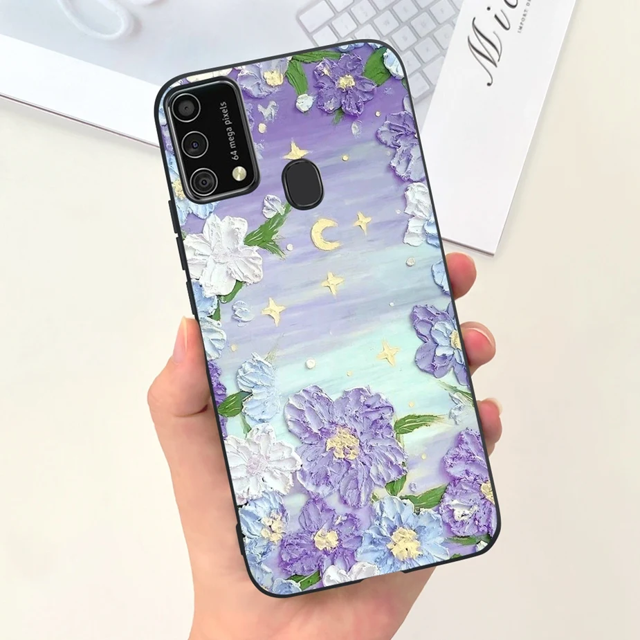 Funda de TPU suave con dibujos animados abierta mostrando el interior