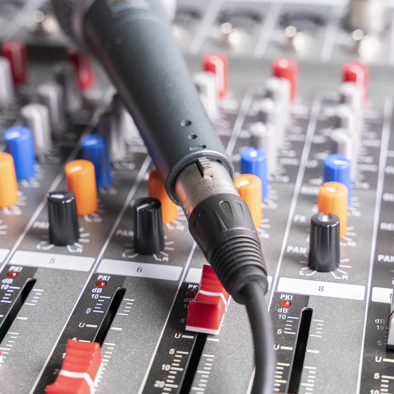 Cable de extensión para equipo de cine