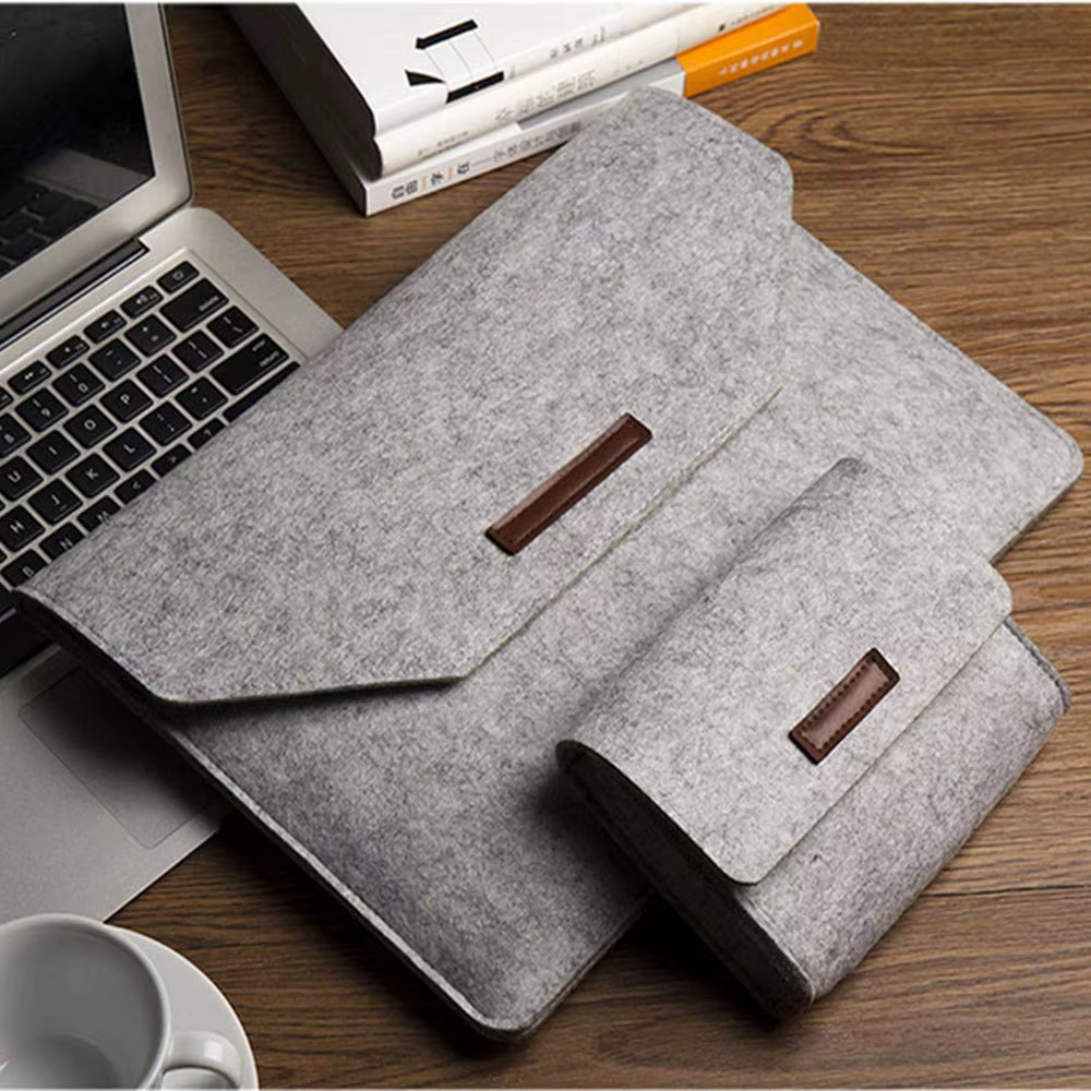 Funda para portátil abierta mostrando interior protector