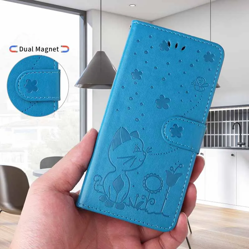 Diseño tipo billetera con ranuras