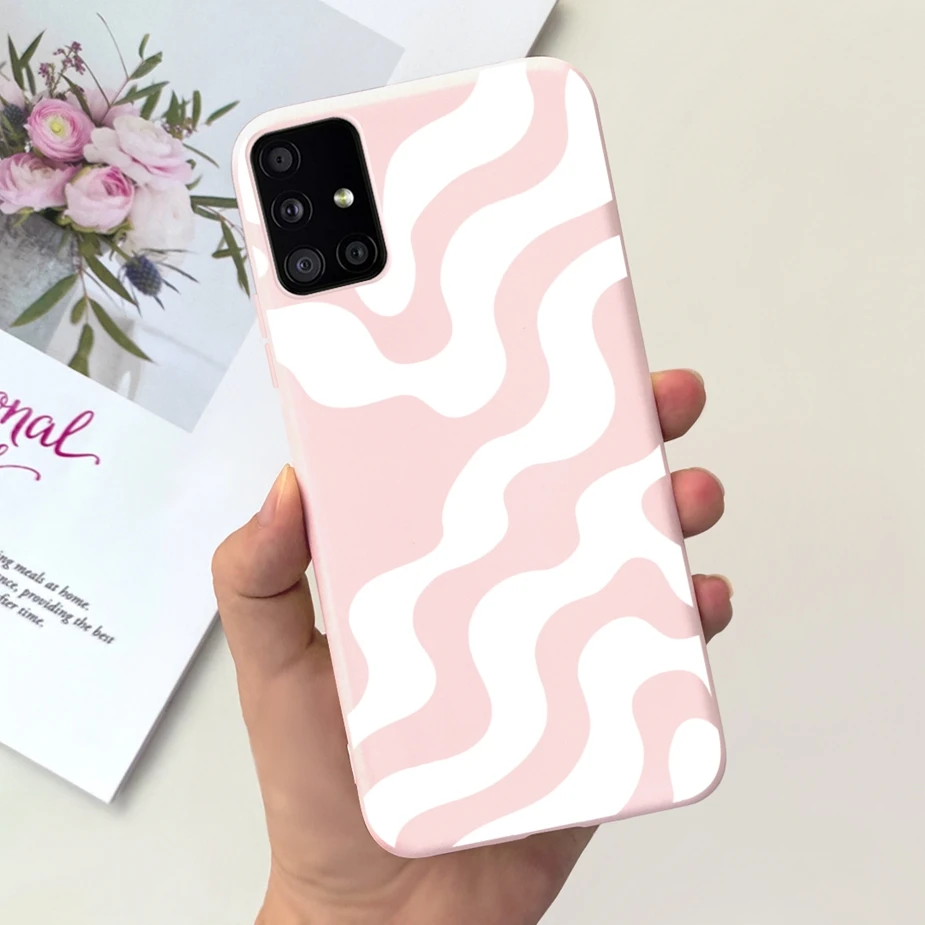 Funda dinosaurio detalle del diseño