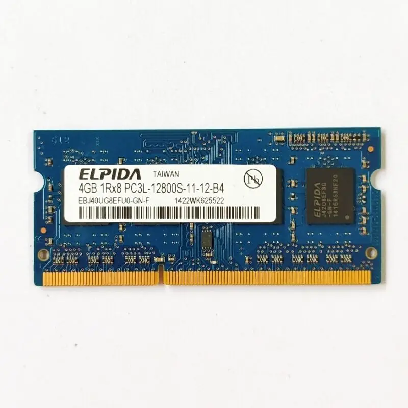 Módulo de memoria RAM DDR3 ELPIDA 4GB visto de frente