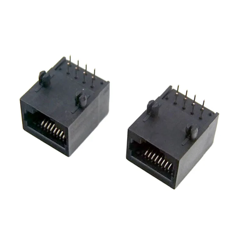 Conectores instalados en panel