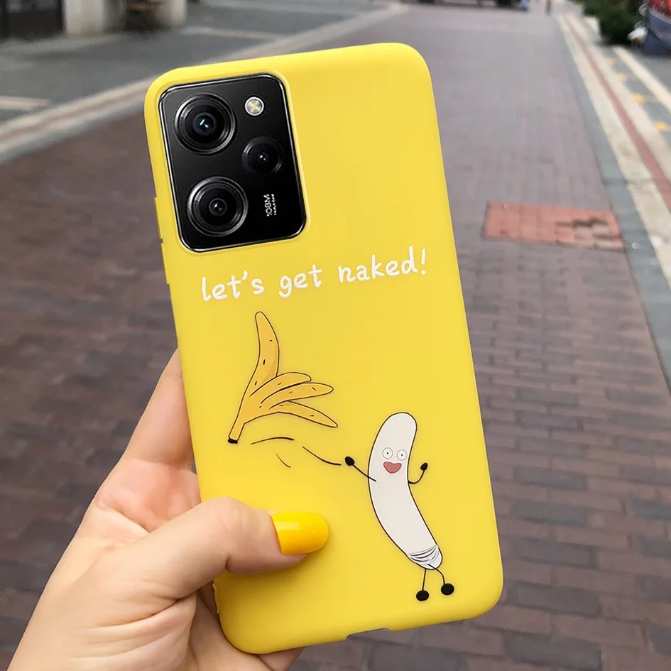 Funda delgada con gato y panda