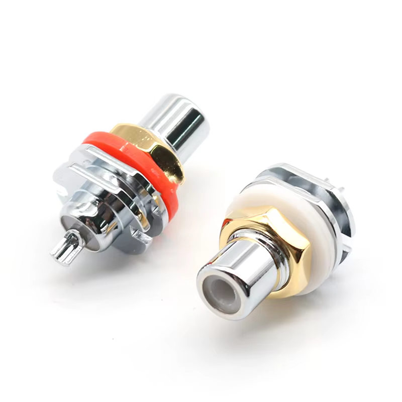 Imagen del conector en mano