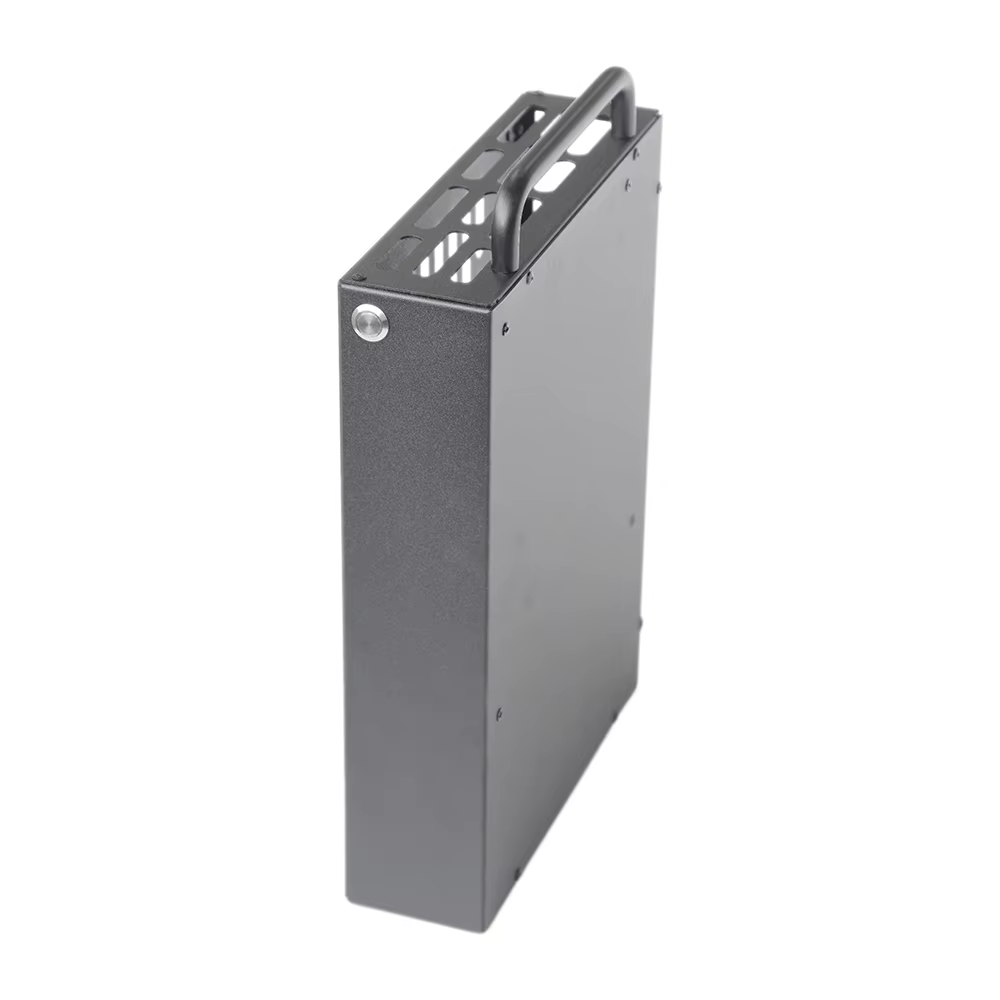 Chasis MINI-ITX Heltboks vista frontal