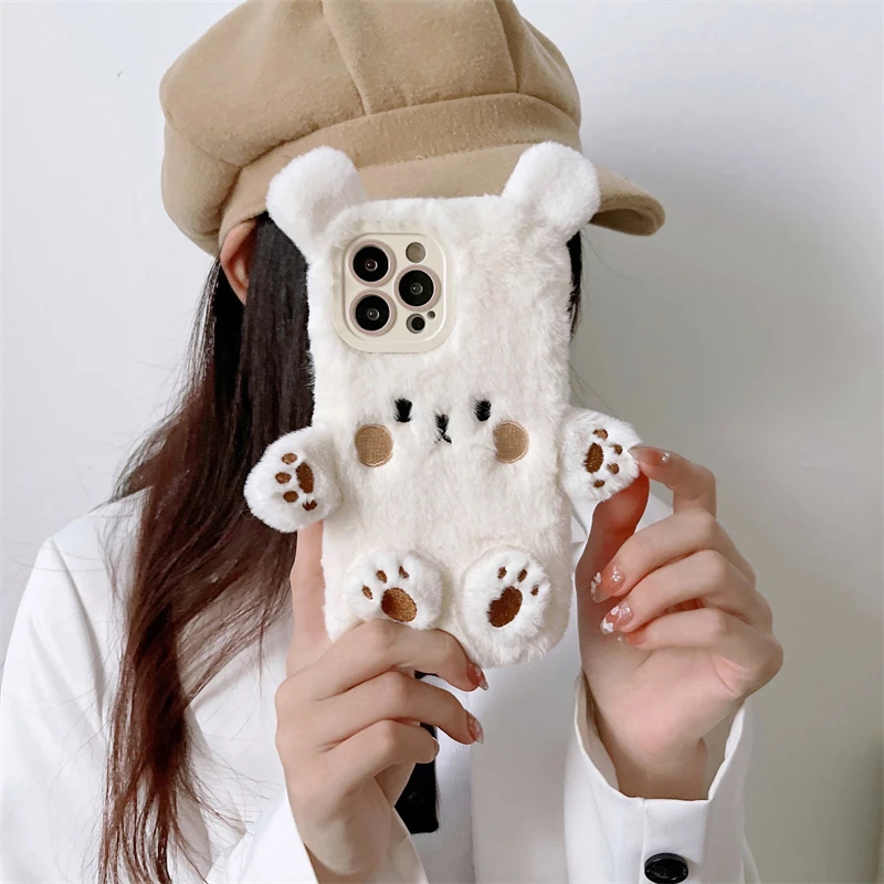 Funda Felpa Oso 3D iPhone 14/15 Pro – Prote Invernal - imagen 5