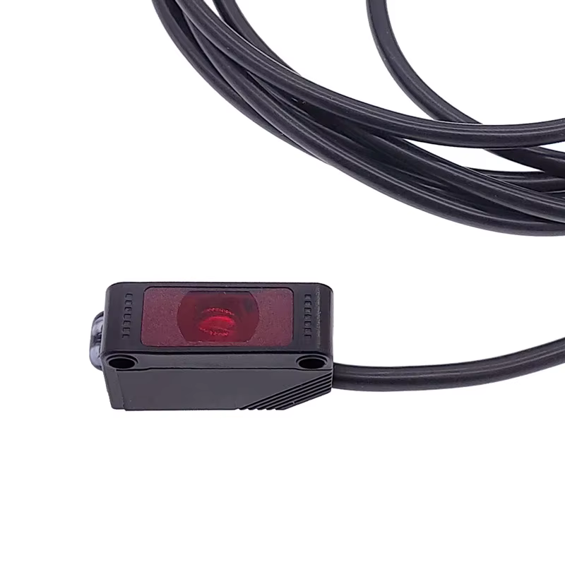 Sensor Infrarrojo E3Z-D61 – Reflexión Difusa 12V-24V - imagen 4