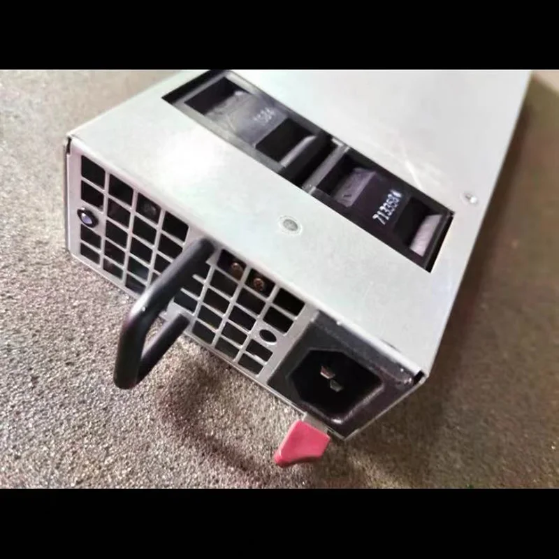 Supermicro 2027GTR – Fuente Redundante para Servidor 1800 W - imagen 4
