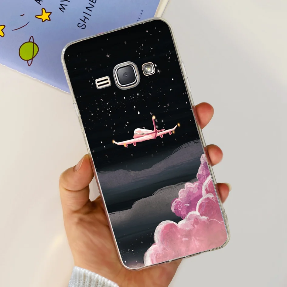 Funda con diseño de astronauta en fondo azul