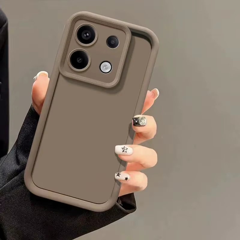 Funda mostrando los recortes para puertos