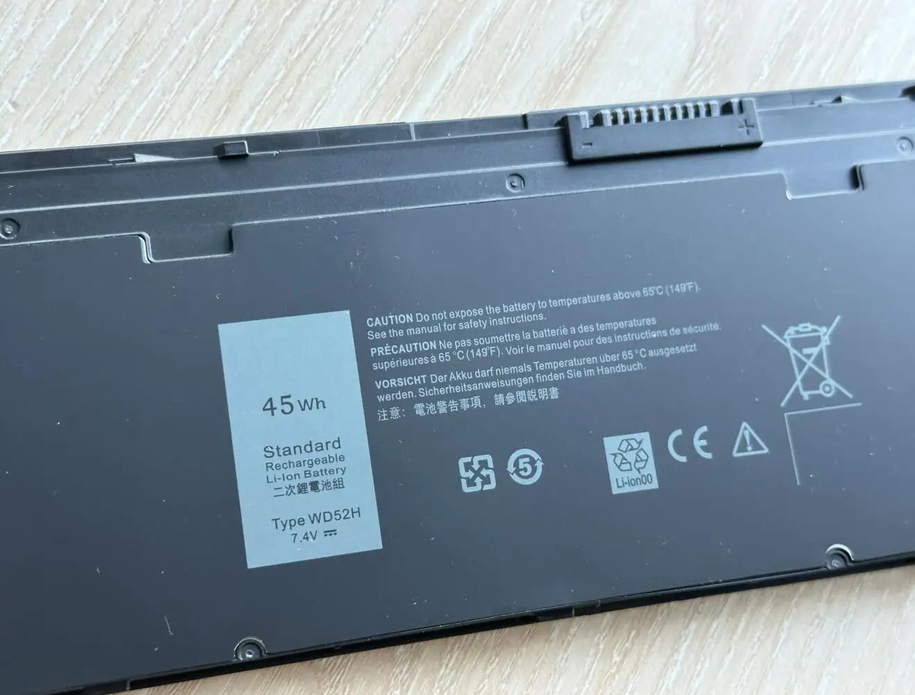 Detalle del conector de la batería