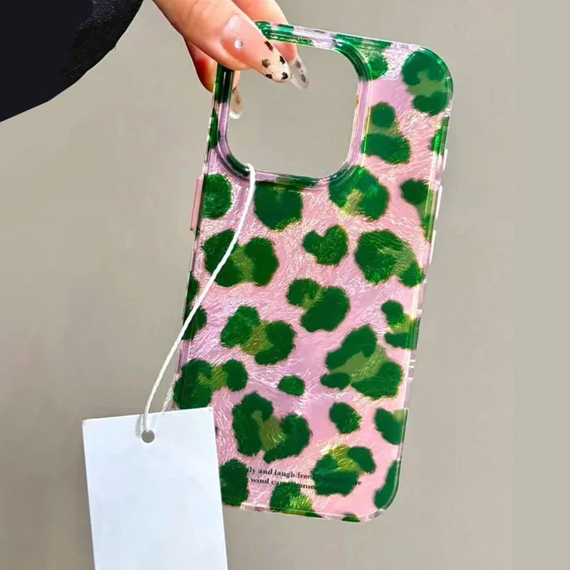 Funda para iPhone con estampado de leopardo degradado - imagen 2