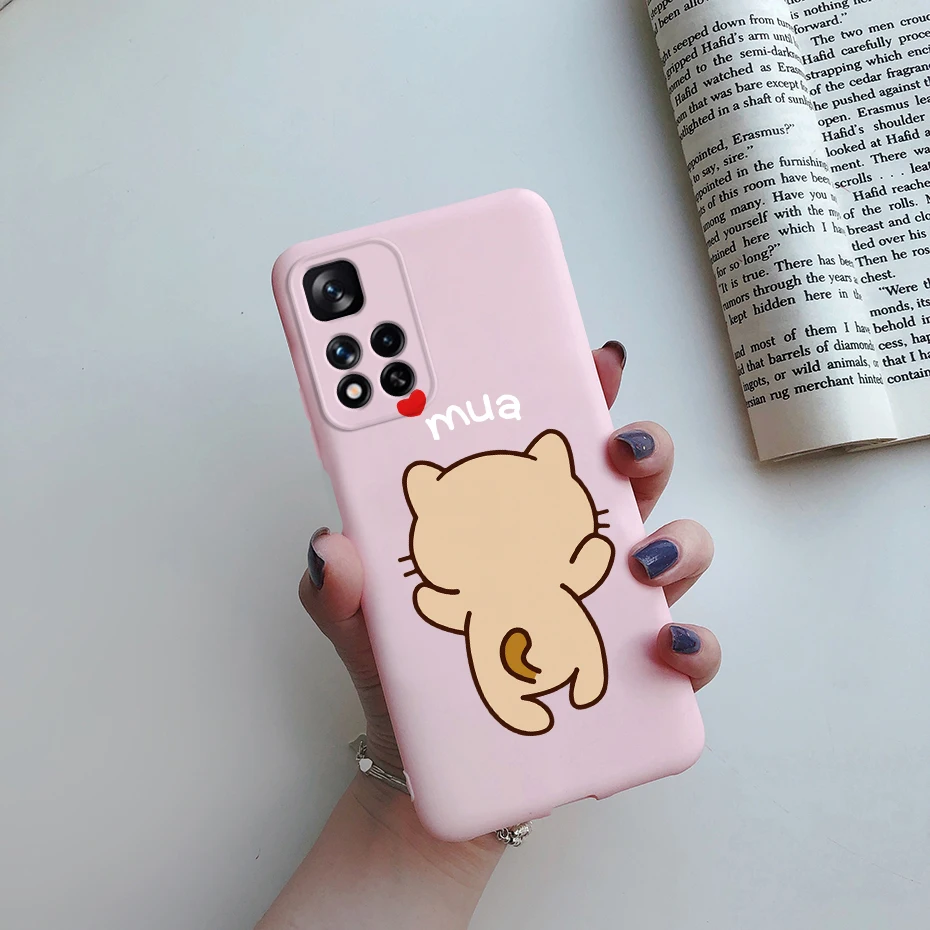 Vista de la funda para móvil con motivo de gato