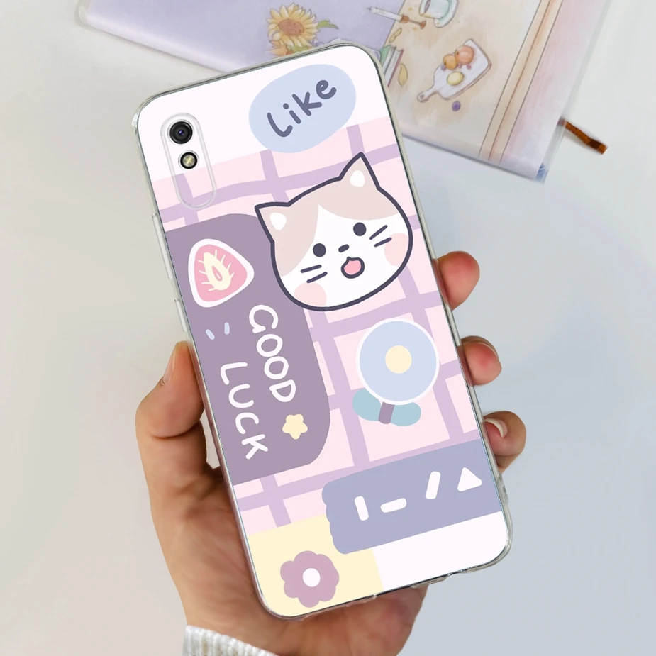 Vista frontal de la funda transparente mostrando el diseño del Redmi 9A
